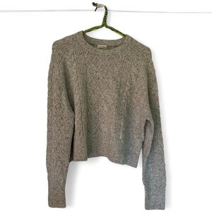 Universal Thread Light Gray Cable Knit Sweater